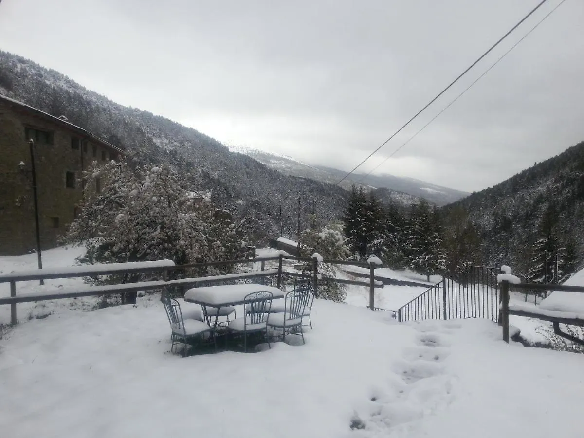 Cal Mestre Fornells de la Montaña 0*,